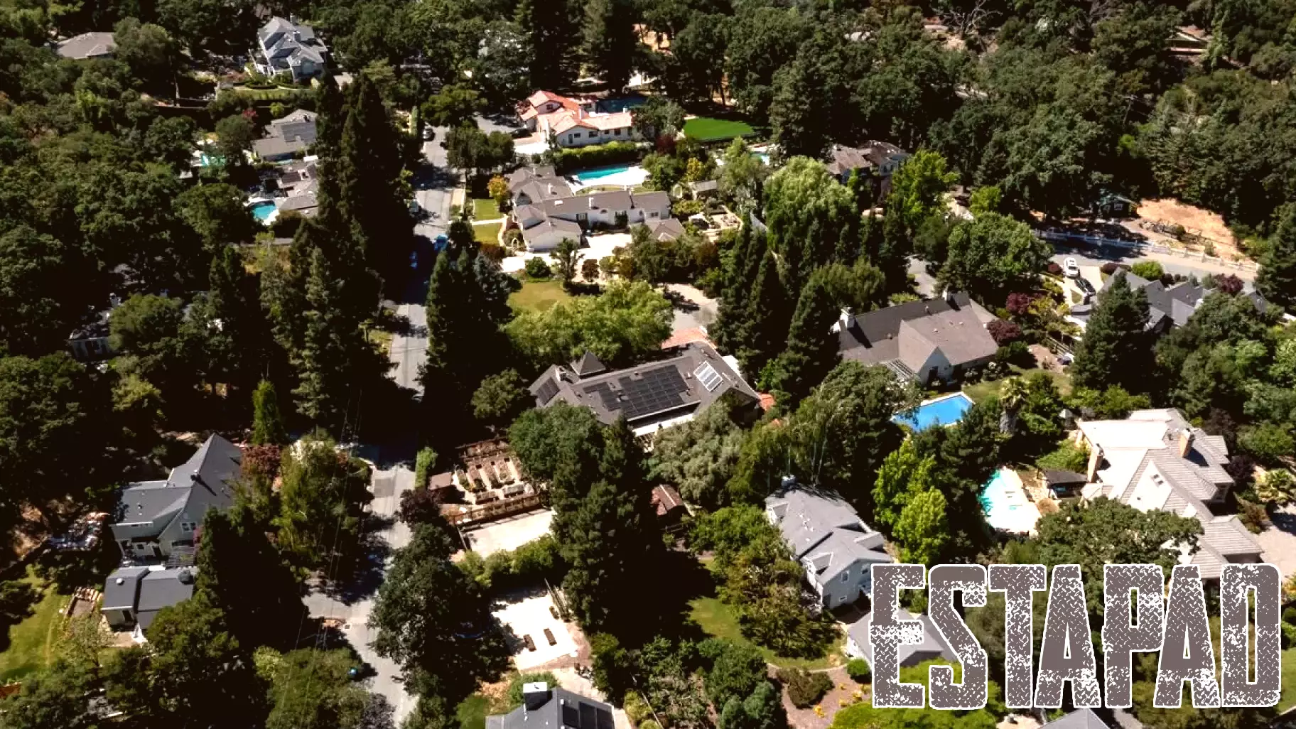 KKR Secures Over $850 Million for New Real Estate Credit Fund