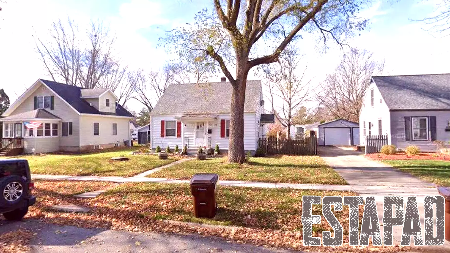 Single-family home sells in Rochelle for $128,000