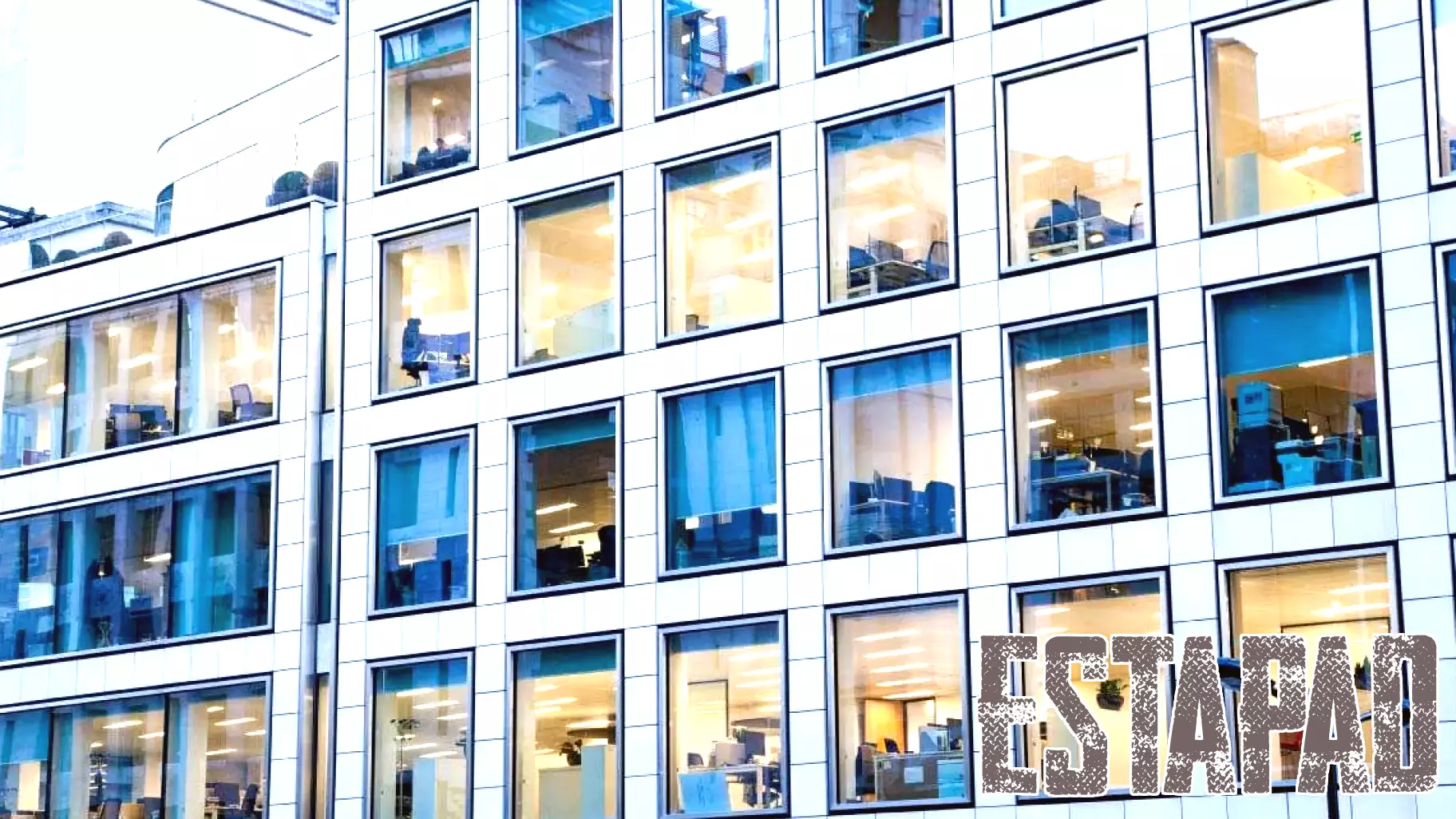 The Unexpected Ways AI Is Changing How Commercial Real Estate Organizations Operate