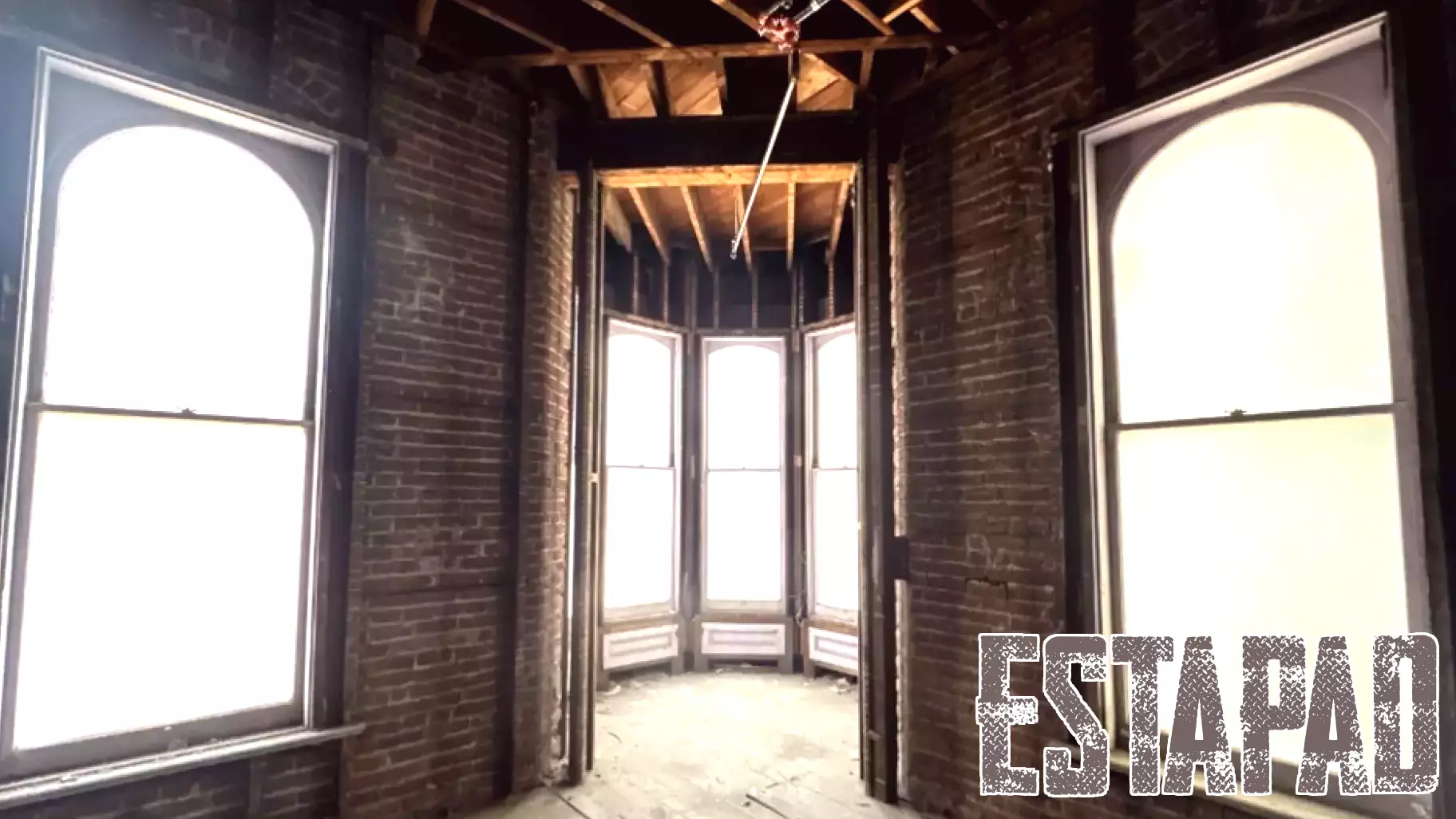 Upper Floor Office Spaces in Historic San Jose Building Now Available