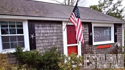Charming Cottage on Myrtle Lane with Swan River Access