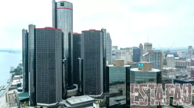 New Ownership for Tower 600: Plans for Apartments and Office Space Unveiled