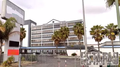 Nonprofit Acquires Struggling Oakland Hotel to Address Homelessness