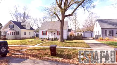 Single-family home sells in Rochelle for $128,000